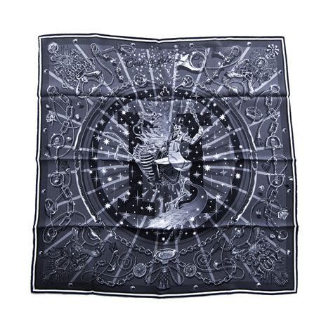 hermes skull scarf